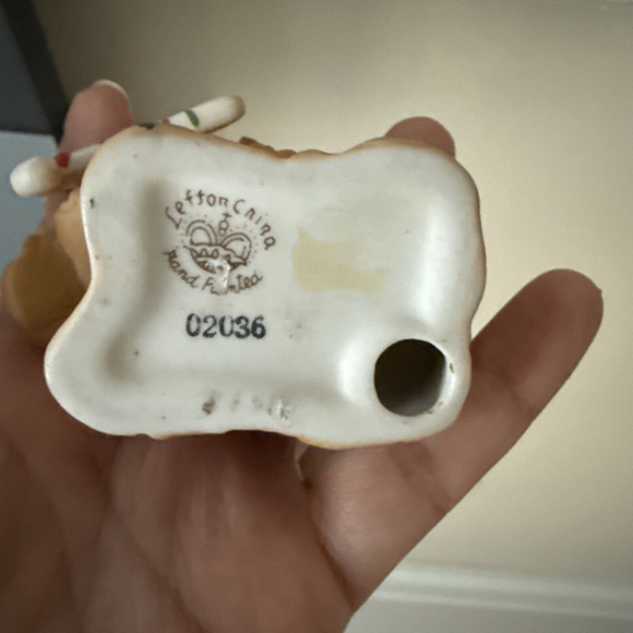 Vintage Lefton Shaggy Dog Christmas Porcelain Santa Puppy with Candy Cane - Picture 5 of 5